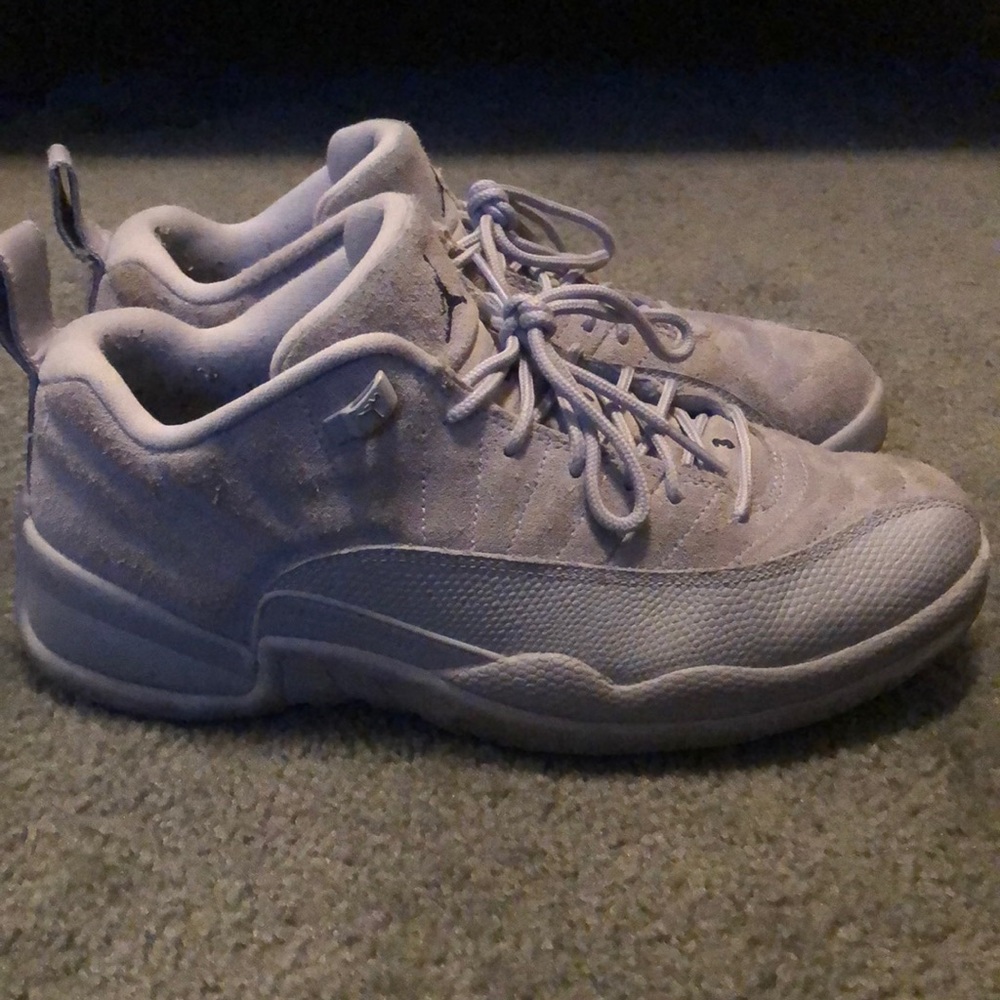 Air Jordan 12 low “Wolf Grey”